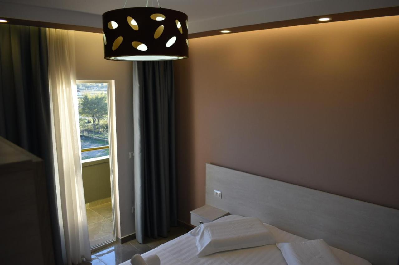 Hotel Qetesia-Te Indriti Velipojë 외부 사진