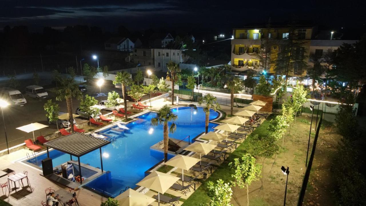 Hotel Qetesia-Te Indriti Velipojë 외부 사진