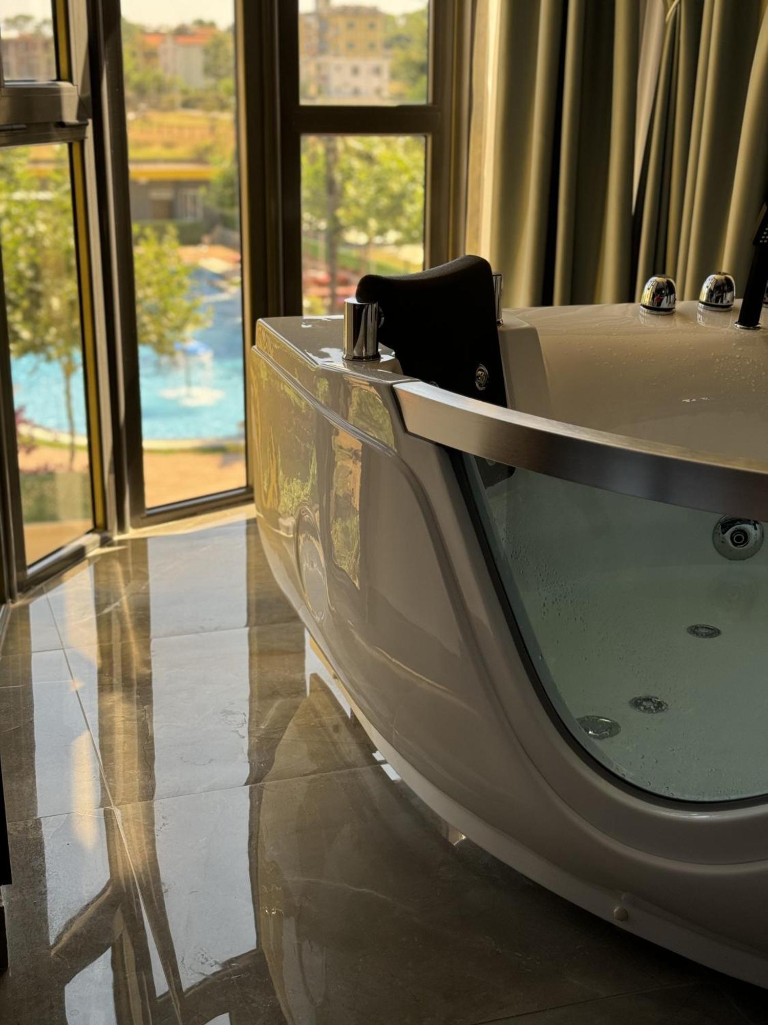 Hotel Qetesia-Te Indriti Velipojë 외부 사진